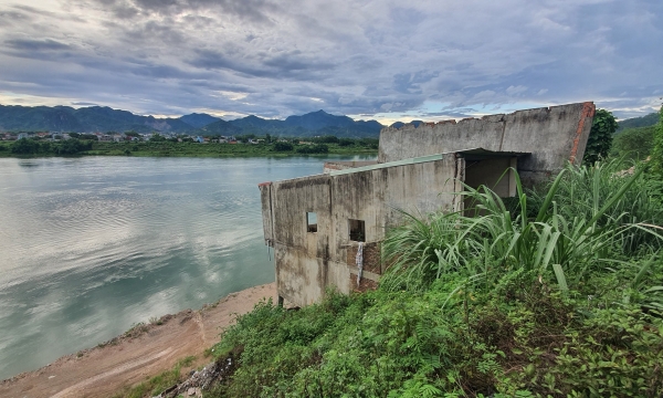'Cú ngoạm 500 tỷ' của sông Đà: Dự án cấp bách cũng… chậm tiến độ