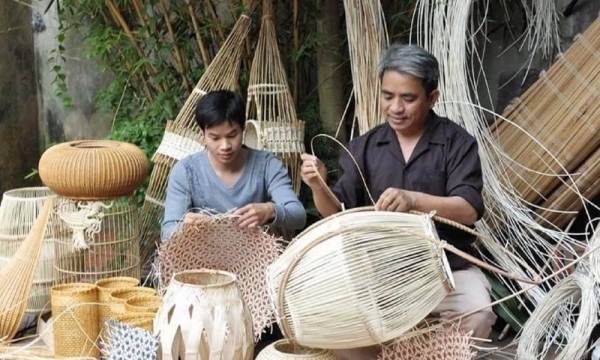 ‘Multi-value integration’ in preserving and developing craft villages