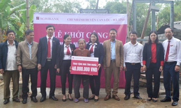 Agribank Hà Tĩnh hỗ trợ 5 tỷ đồng xây nhà cho người nghèo