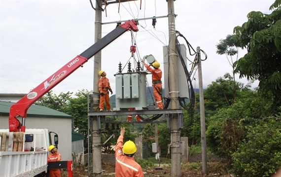Công ty Điện lực Sơn La: Bảo đảm cấp điện an toàn, ổn định trong mùa nắng nóng