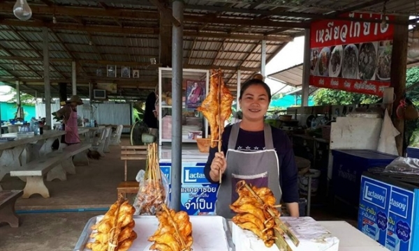 Gà nướng Thai Baan - Món ngon Thái Lan ở Sài Gòn