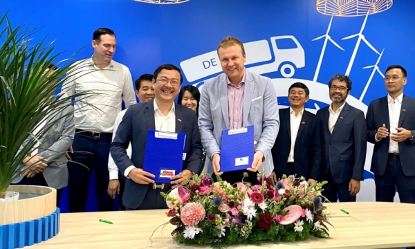 De Heus and Vietnam Agriculture News cooperate to support the development of sustainable agro-ecosystems