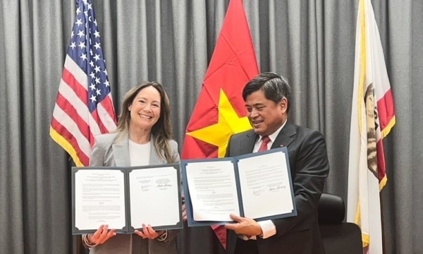 Việt Nam - bang California tăng cường hợp tác thực hành nông nghiệp bền vững