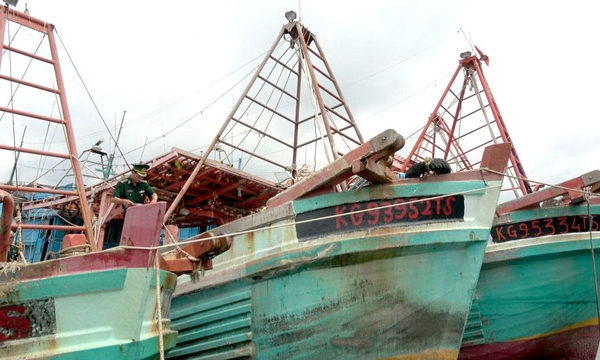 Binh Thuan, Kien Giang provinces’ authorities ignore fishing boats crossing the maritime boundary