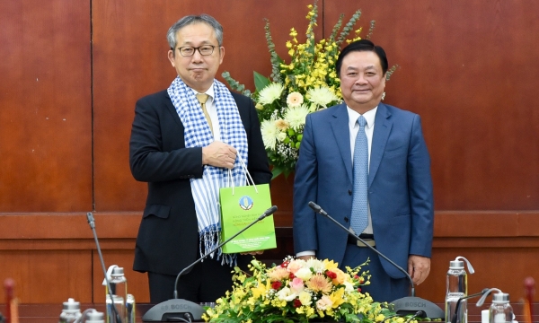 Cooperate to develop Vietnam - Japan agricultural co-op system