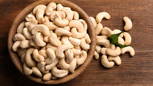 Cashew nuts from Vietnam account for 90% of the market in the UK