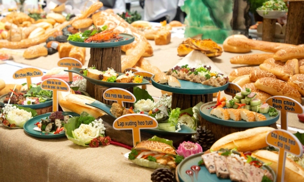 Công diễn 105 món ăn kèm bánh mì tại Lễ hội bánh mì