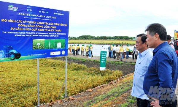Trình diễn cơ giới sản xuất lúa trên đồng ruộng tại Agritechnica Asia Live 2022
