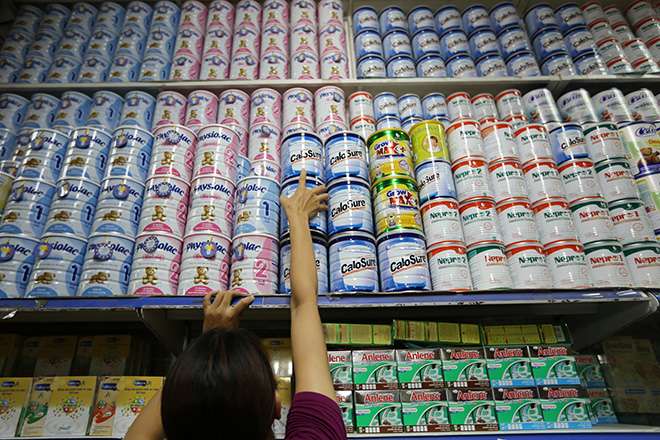 Among imported milk and dairy products to Vietnam, powdered milk has the biggest import value.