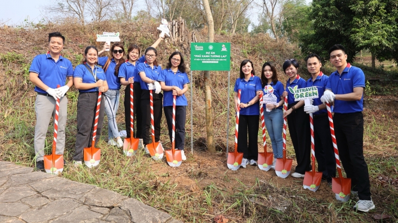 Trồng 1.000 cây hoa ban tri ân mảnh đất Điện Biên Phủ