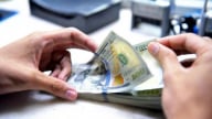 Tỷ giá USD hôm nay 3/5/2025: Tiếp tục giảm nhẹ