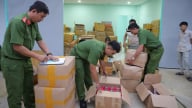 Triệt phá đường dây sản xuất tiêu thụ 12 tấn kem trộn, mỹ phẩm giả
