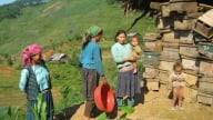 Mở cơ hội cho phụ nữ tham gia vào các ngành năng lượng, tái chế