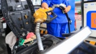 Giá xăng dầu hôm nay 18/6/2025: Thế giới vẫn tăng vọt