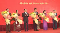 Đại tướng Phan Văn Giang dự lễ công bố thành lập tỉnh Đồng Tháp mới