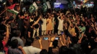 Ấn Độ và Pakistan tiến sát bờ vực đối đầu