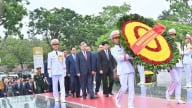 Lãnh đạo Đảng, Nhà nước vào Lăng viếng Bác