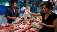 Trung Quốc áp thuế tạm thời với thịt lợn EU từ 10/9