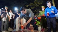 Thủ tướng Phạm Minh Chính thắp nến tri ân các Anh hùng Liệt sĩ