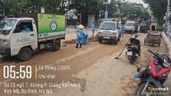 Công ty môi trường đô thị Hà Nội (Urenco) khắc phục sự cố xe xây dựng đổ đất ra đường