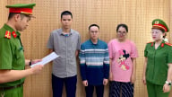 Khởi tố 3 đối tượng lập 'trung tâm chữa bệnh công nghệ cao' lừa đảo