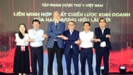 Ra mắt Tập đoàn Dược Thú y Việt Nam