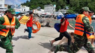 Khẩn trương ứng phó bão số 3 và nguy cơ thiên tai do mưa lớn