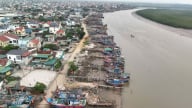 Nghệ An cấm tàu thuyền và phương tiện vận tải ra khơi