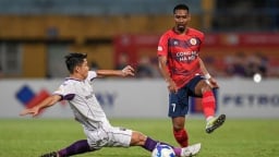 Công an Hà Nội áp sát nhóm 3 đội dẫn đầu V.League
