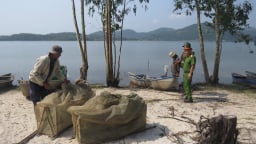 Ngăn chặn đánh bắt tận diệt tại đầm An Khê