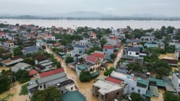 Toàn cảnh lũ càn quét Thanh Hóa: Nhà sập, ruộng vùi, hàng vạn người sơ tán