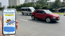 Taxi phải lập hóa đơn điện tử ngay khi kết thúc chuyến đi