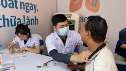 Những mảnh đời “làm bạn” với khói thuốc - Lời cảnh tỉnh cho sức khỏe