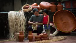 Nghệ nhân - người nắm giữ tinh hoa làng nghề