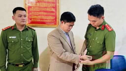 Cắt xén khẩu phần ăn học sinh, hiệu trưởng lĩnh án tù