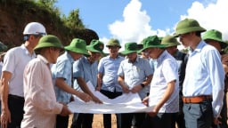 Thứ trưởng Nguyễn Hoàng Hiệp kiểm tra dự án nông nghiệp tại Lai Châu