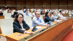 Quốc hội phê duyệt bổ sung 44.000 tỷ đồng chi cho tinh gọn bộ máy