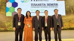 Phó Chủ tịch Quốc hội Lê Minh Hoan dự Đại hội Sinh thái tại Nga