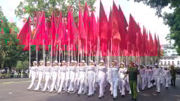 Hà Nội rực rỡ trong 'Ngày hội vì Thủ đô bình yên'
