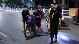 Hà Nội Khởi tố 20 quái xế gây rối trật tự công cộng