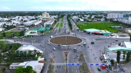 'Mò mẫm' tìm lối vào Bệnh viện Đại học Nam Cần Thơ