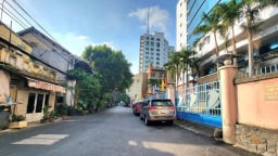 TP.HCM lắp đặt 59 tên đường, điều chỉnh lý trình 7 tuyến