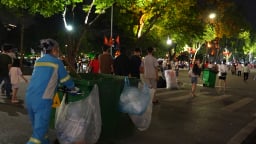 Lấy lại vẻ sạch đẹp sau lễ sơ duyệt cho Hà Nội