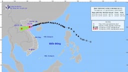 Bão di chuyển chậm, trên biển vẫn có gió mạnh