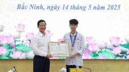 Bắc Ninh vinh danh học sinh đoạt Huy chương Vàng Olympic Vật lý châu Á 2025