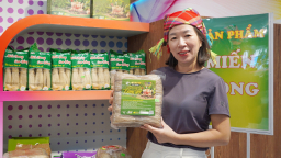 Nông đặc sản Cao Bằng 'chào hàng' người tiêu dùng TP.HCM