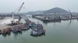 Đòn bẩy để ‘đánh thức’ Cảng Cửa Lò