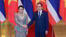 Chủ tịch Quốc hội Trần Thanh Mẫn hội kiến Thủ tướng Thái Lan