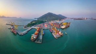 Xu hướng đầu tư kinh tế biển xanh toàn cầu và cơ hội cho Việt Nam