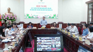 32/63 địa phương hoàn thành lấy ý kiến sửa đổi Hiến pháp
